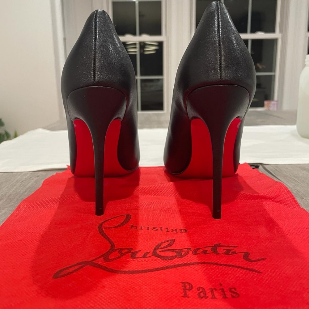 Red Bottom Pumps